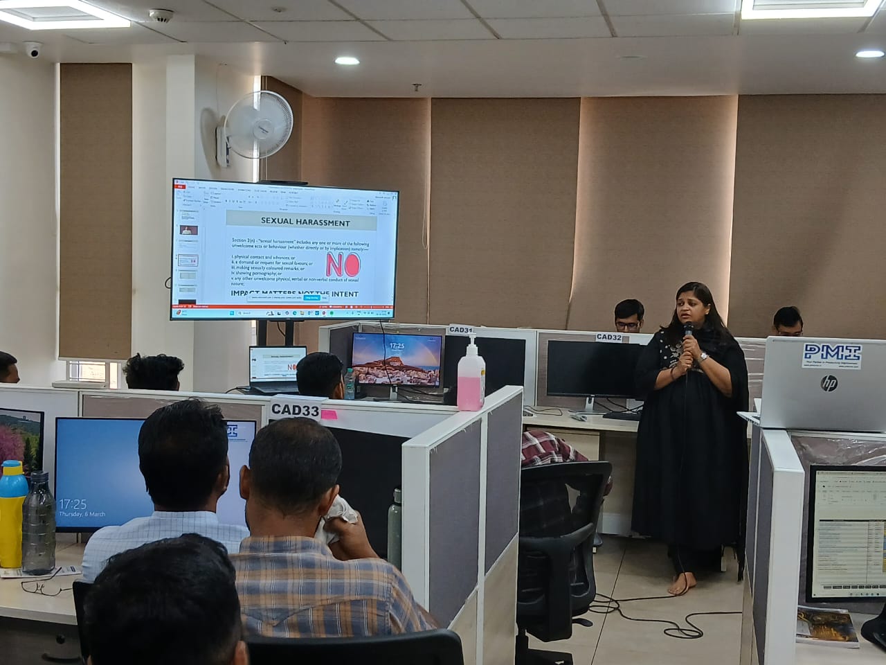 Advocate Neha giving POSH training at PMI Office